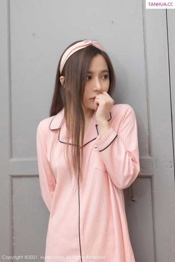 鱼子酱fish  [XiuRen]高清写真图 2021.02.25 No.3142 鱼子酱Fish第17张图片